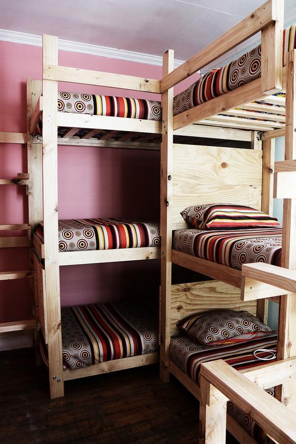 Urban Hive Backpackers Hostel Cape Town Exterior photo