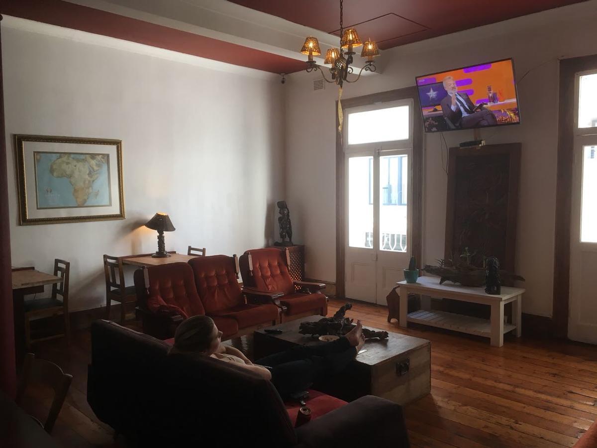 Urban Hive Backpackers Hostel Cape Town Exterior photo