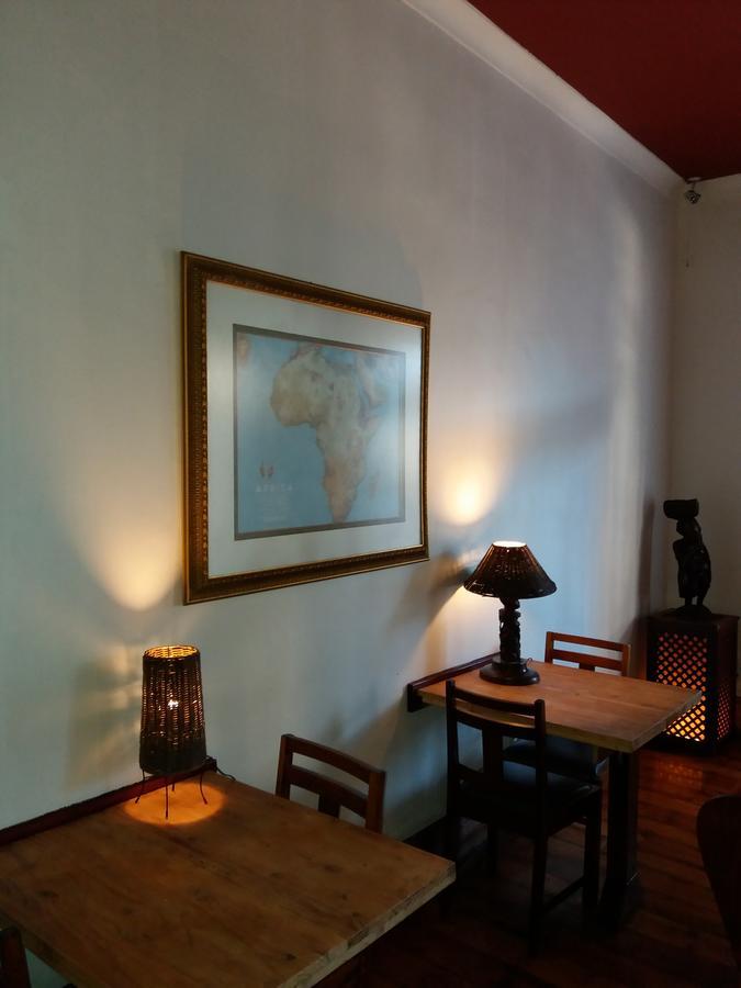 Urban Hive Backpackers Hostel Cape Town Exterior photo