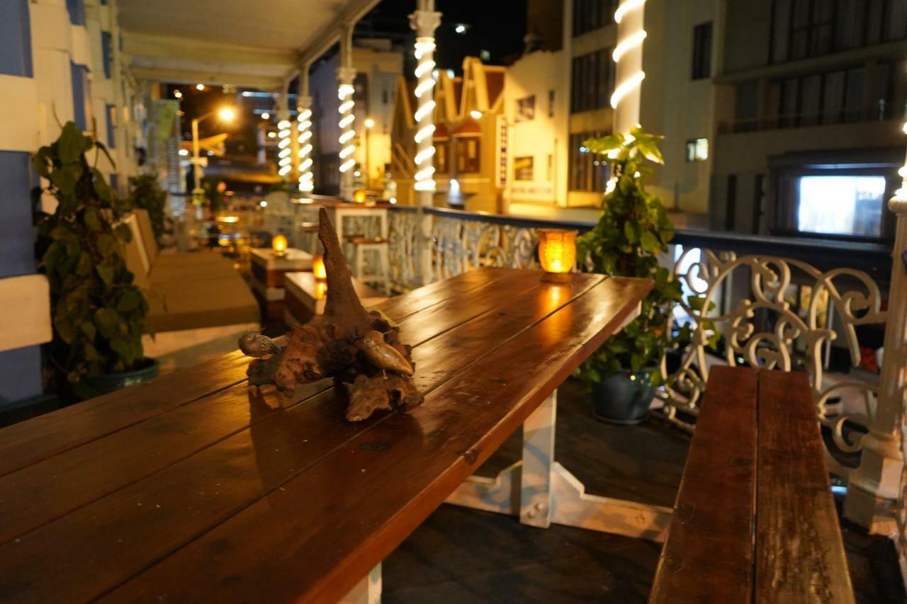 Urban Hive Backpackers Hostel Cape Town Exterior photo